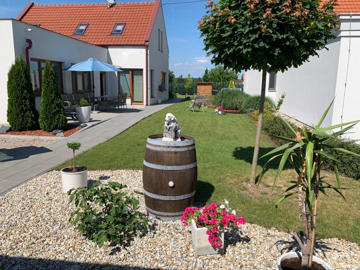 Apartmany Rose Lednice Dış mekan fotoğraf